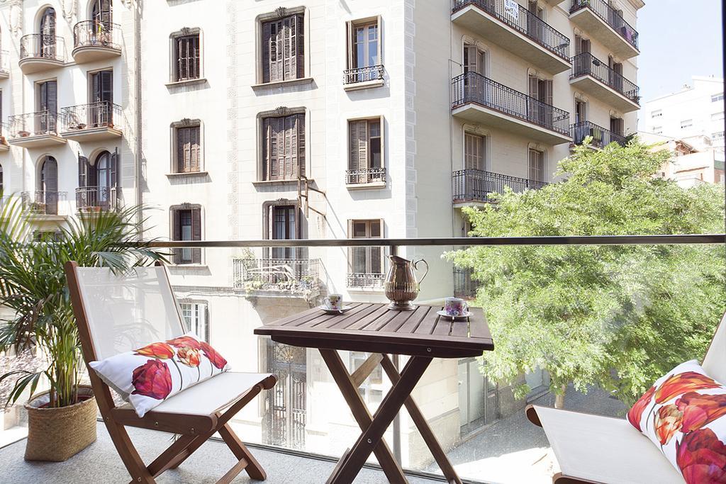 Apartment Barcelona Rentals - Sarria Apartments Near Center Buitenkant foto